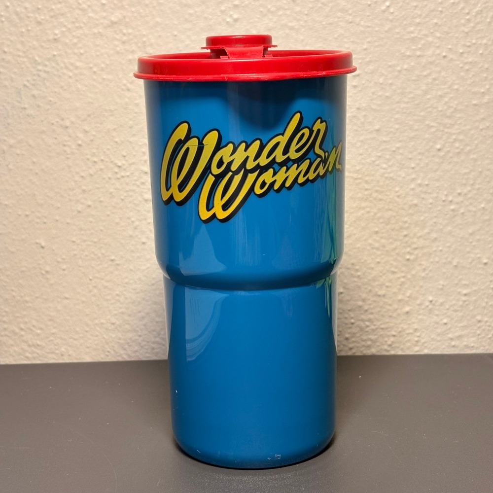 Tupperware Tumbler Cup Unisex 875ml Blue Excellent DC Comics Wonder Woman Logo